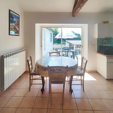 Spacieuse Maison Avec Terrasse 度假居 Brasc