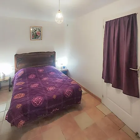 Spacieuse Maison Avec Terrasse 度假居