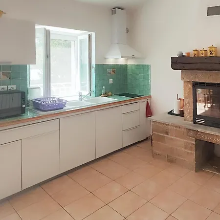 Spacieuse Maison Avec Terrasse Brasc